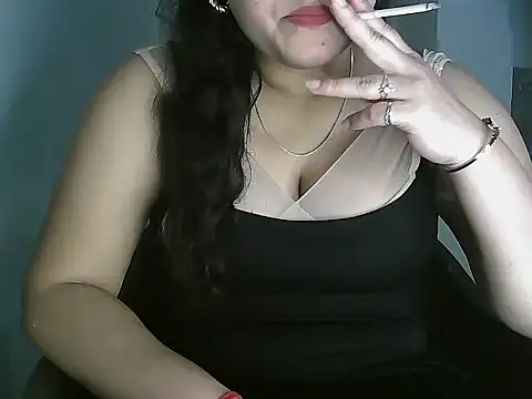 shreya saxena 01 online show from February 25, 6:46 am