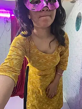 Red Queen 11 online show from January 13, 3:10 am