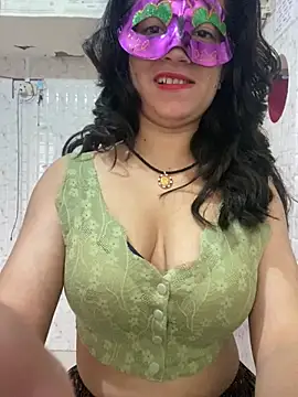 Red Queen 11 online show from November 17, 3:54 am