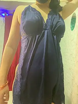 Red Queen 11 online show from December 17, 6:35 pm