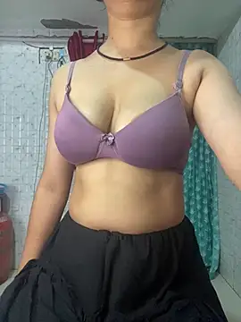 Red Queen 11 online show from July 13, 3:28 am