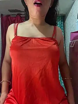 Red Queen 11 online show from July 10, 6:30 pm