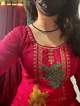 Red Queen 11 online show from January 12, 3:13 am