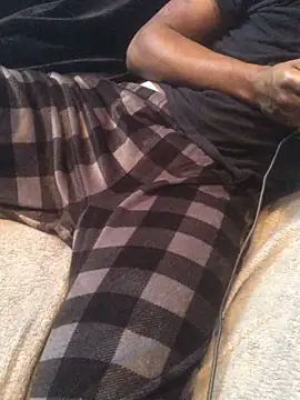 Snapshot of Mr_Sirthedom chatting on January 6, 3:05 pm Mr Sirthedom online show from January 6, 3:05 pm