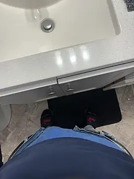 Snapshot of Mr_Sirthedom chatting on November 26, 9:09 am Mr Sirthedom online show from November 26, 9:09 am