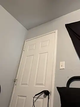 Snapshot of Mr_Sirthedom chatting on November 28, 11:49 pm Mr Sirthedom online show from November 28, 11:49 pm