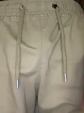 Snapshot of etalonnoir2 chatting on November 10, 6:46 pm etalonnoir2 online show from November 10, 6:46 pm