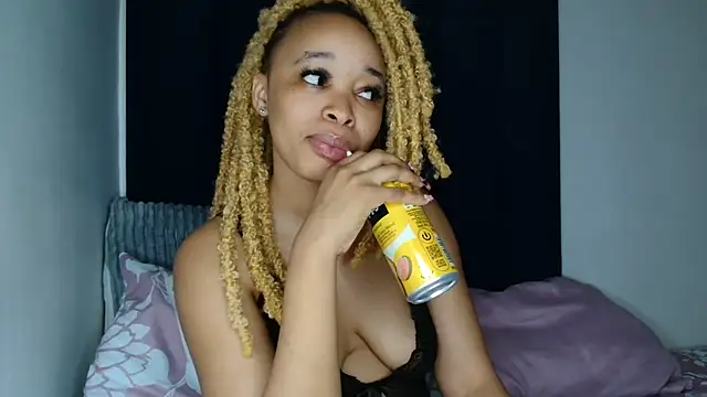 Nisha 102 online show from December 15, 7:20 pm