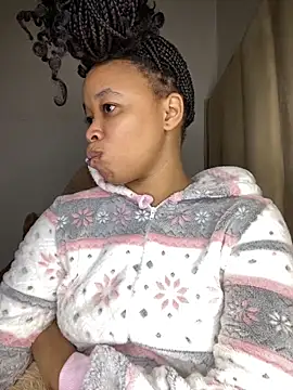 Nisha 102 online show from March 23, 12:22 am