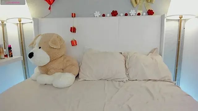 bambbyx online show from April 15, 9:37 am