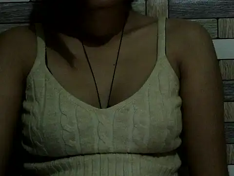 Snapshot of SEXY_PRIYA83 chatting on February 21, 1:24 pm SEXY PRIYA83 online show from February 21, 1:24 pm