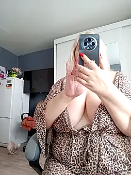 URALS-BOOBS online show from March 20, 7:42 am