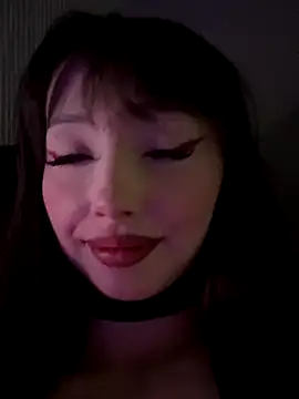 Aurora Blooom online show from November 9, 6:34 pm