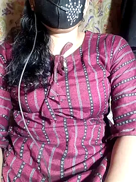 HotGirl23231 online show from May 4, 6:55 pm