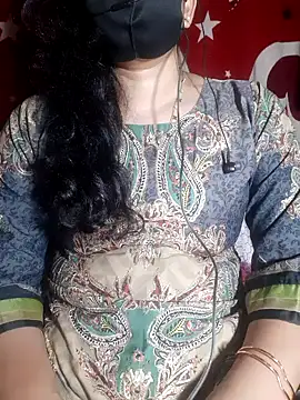 HotGirl23231 online show from July 18, 6:49 pm