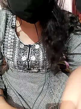 HotGirl23231 online show from December 1, 6:20 pm