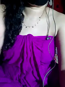 HotGirl23231 online show from July 14, 8:48 pm