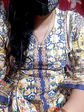 HotGirl23231 online show from March 9, 7:28 pm