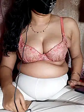 HotGirl23231 online show from June 2, 7:47 pm