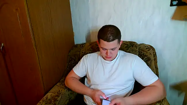 CuteButNaughty  online show from December 2, 6:09 pm