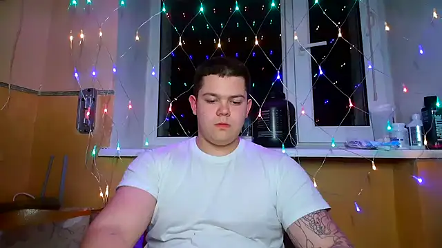 CuteButNaughty  online show from March 2, 8:38 pm