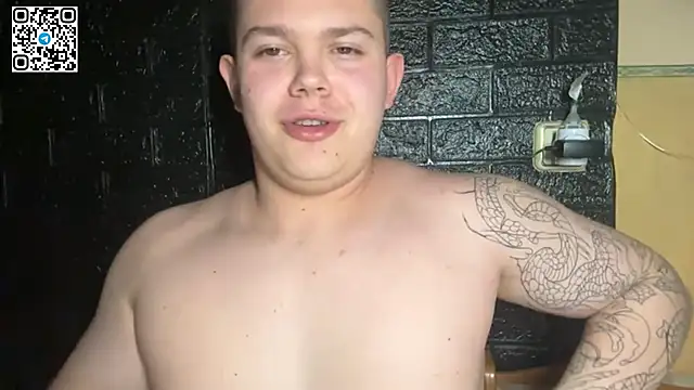 Snapshot of CuteButNaughty_ chatting on March 18, 8:53 pm CuteButNaughty online show from March 18, 8:53 pm