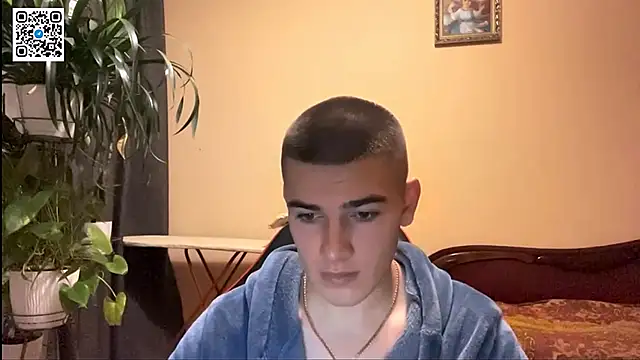  BarePulse online show from December 13, 10:27 pm