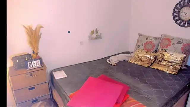 hotcassy online show from March 26, 12:53 am