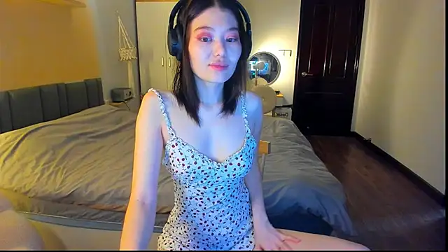 HopeLovely online show from January 19, 1:09 am