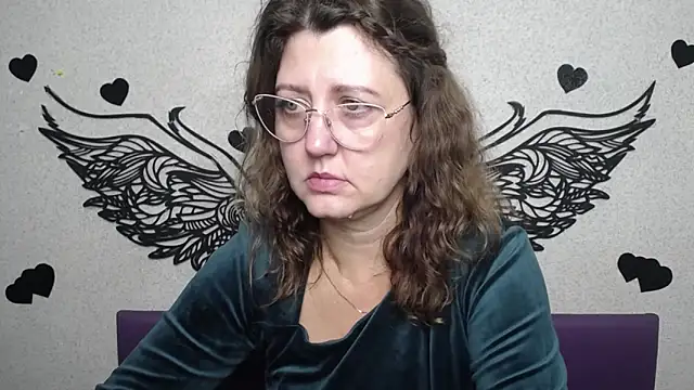 Snapshot of RoseHille chatting on November 27, 3:34 pm RoseHille online show from November 27, 3:34 pm