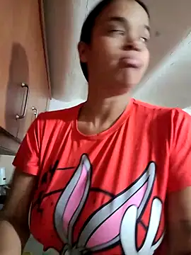 Snapshot of kyliecastell chatting on November 11, 4:46 pm kyliecastell online show from November 11, 4:46 pm