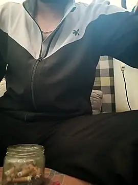 MrToxxic online show from November 13, 9:24 am