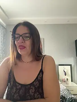 Milana8263 online show from April 11, 6:21 am