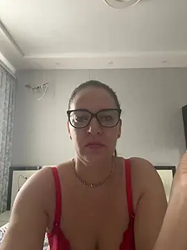 Milana8263 online show from April 9, 7:25 am