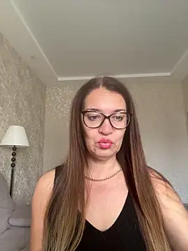 Snapshot of Milana8263 chatting on January 19, 8:29 am Milana8263 online show from January 19, 8:29 am