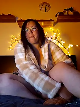 Persephone CH off online show from November 26, 9:37 pm