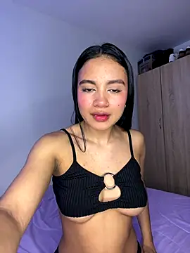 Snapshot of charlo-hot chatting on November 15, 6:17 am charlo-hot online show from November 15, 6:17 am