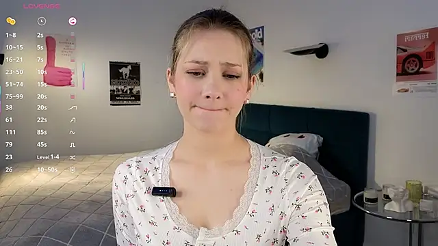 lolly dollyyy online show from December 4, 6:29 pm