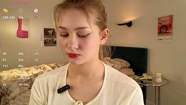 lolly dollyyy online show from January 8, 7:53 pm