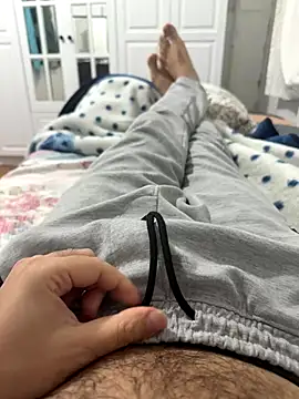 Alsa7erA online show from November 20, 9:15 pm