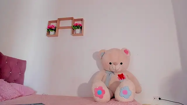 vanessa sexyhot  online show from February 13, 12:49 pm