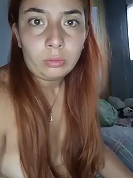 Snapshot of Alana_phs chatting on June 12, 11:08 am Alana phs online show from June 12, 11:08 am