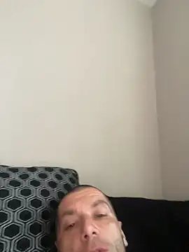 Kinkycouple142 online show from May 6, 6:34 pm