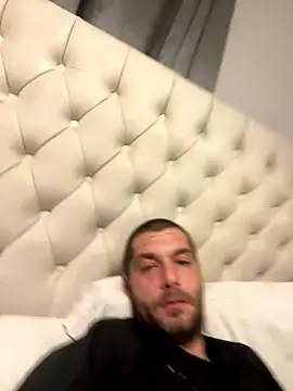 Kinkycouple142 online show from November 10, 6:57 pm