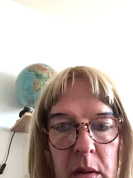 simone xdressing online show from September 14, 8:59 am