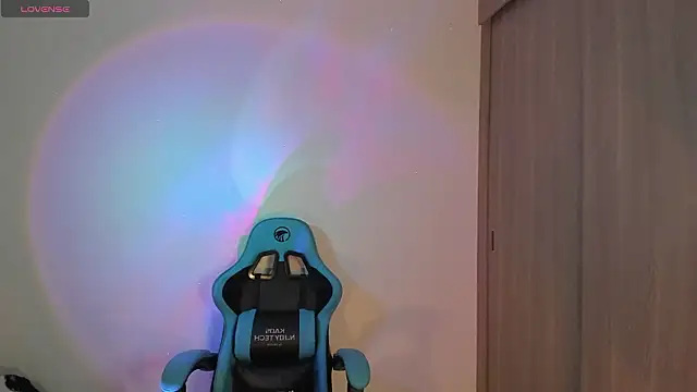 Snapshot of RYO_BLEU_ chatting on February 15, 3:40 am RYO BLEU online show from February 15, 3:40 am