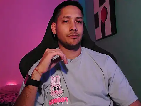 Abruptoinusual online show from November 17, 10:14 pm