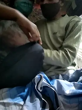 Snapshot of desiXcouple97 chatting on January 9, 4:58 pm desiXcouple97 online show from January 9, 4:58 pm