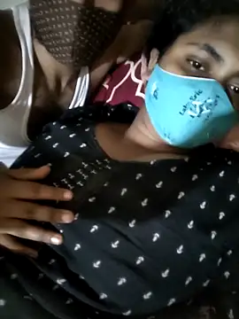 Snapshot of desiXcouple97 chatting on December 16, 5:39 pm desiXcouple97 online show from December 16, 5:39 pm