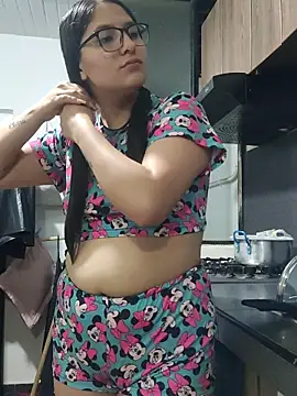 Little-Sammy online show from November 14, 4:05 am